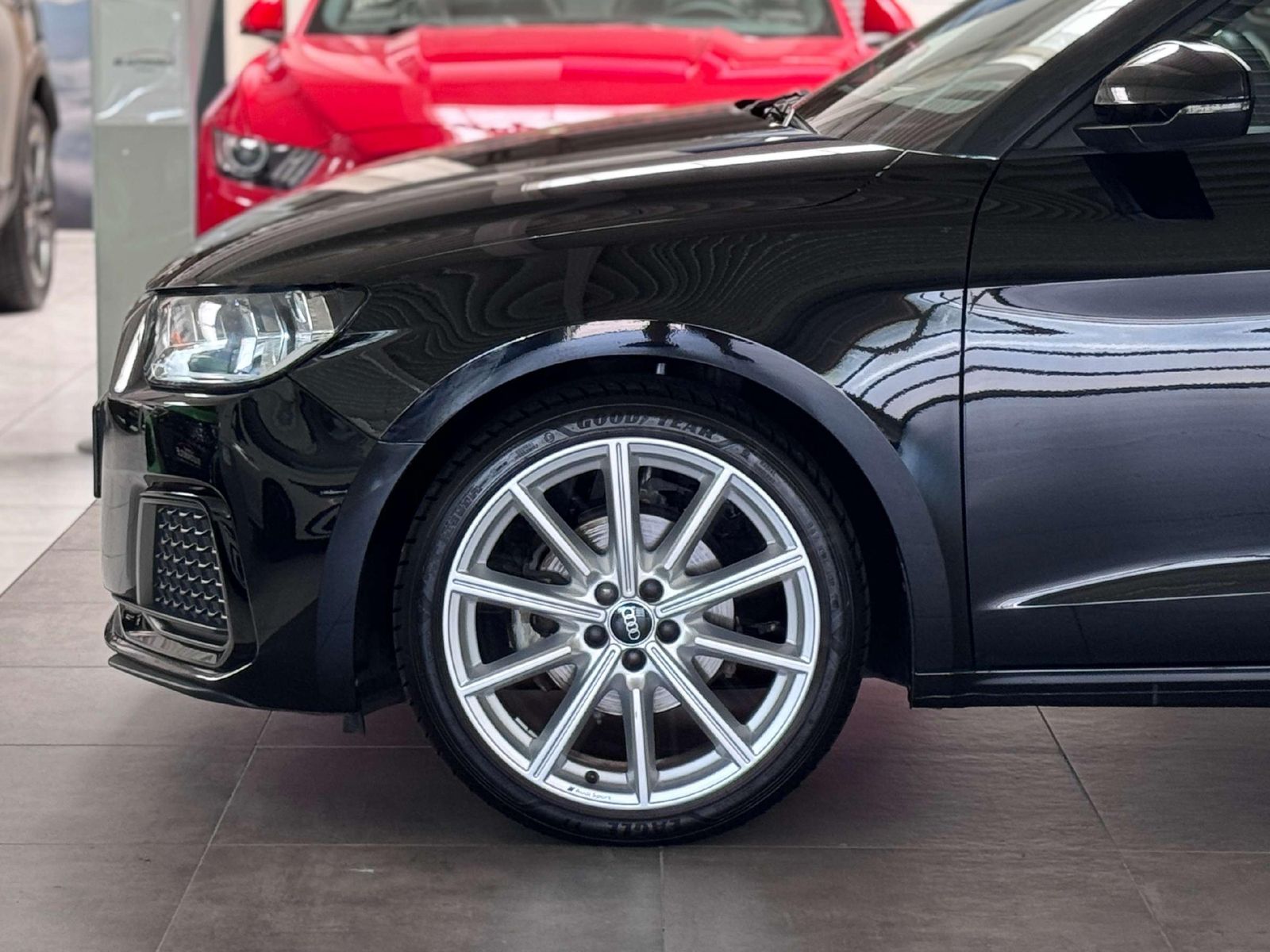Audi A1 35 TFSI advanced - Samsaru's Car Outlet
