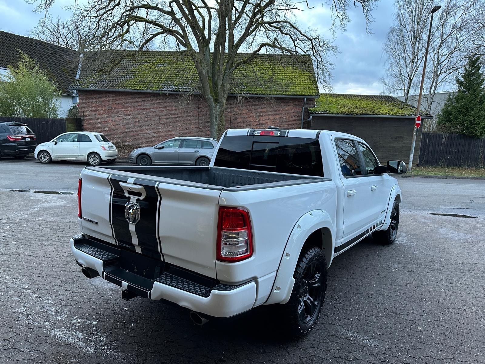 Dodge 5,7 V8*AHK*NAVI*LED*LIFT*OFFROAD*SERVICE NEU