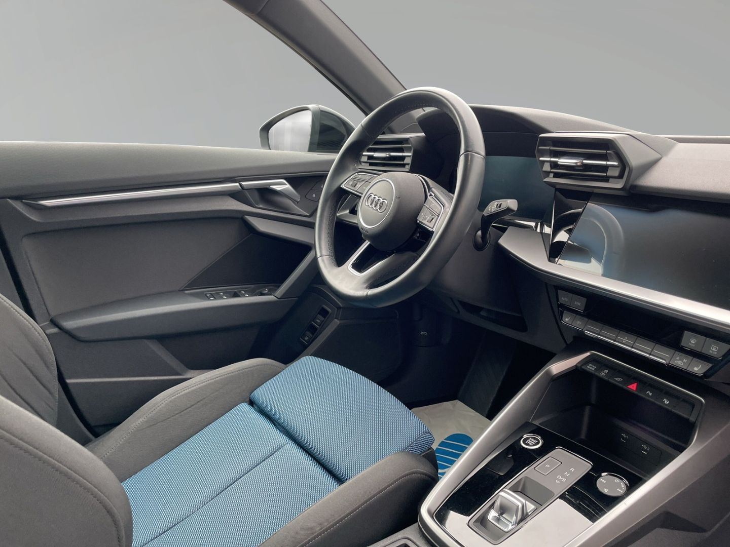 Audi A3 Sportback 45 TFSI e S line LED Kamera Pano vi