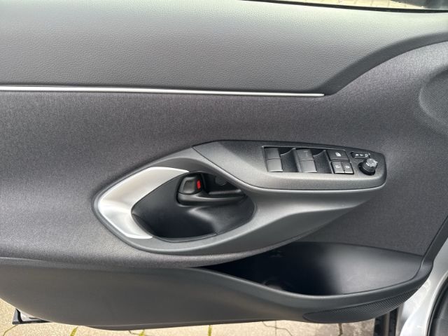 Toyota Yaris Cross Hybrid Team Deutschland 1.5 Rückfahr