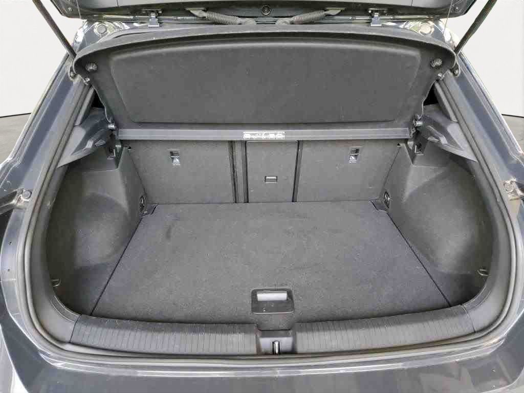 Volkswagen T-Roc 2.0 TDI United - Samsaru's Car Outlet