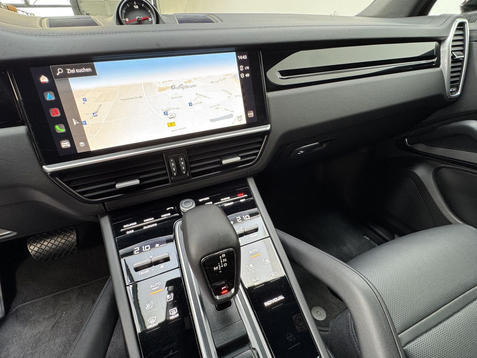 Porsche Cayenne E-Hybrid Platinum Sport Design 22Z ACC