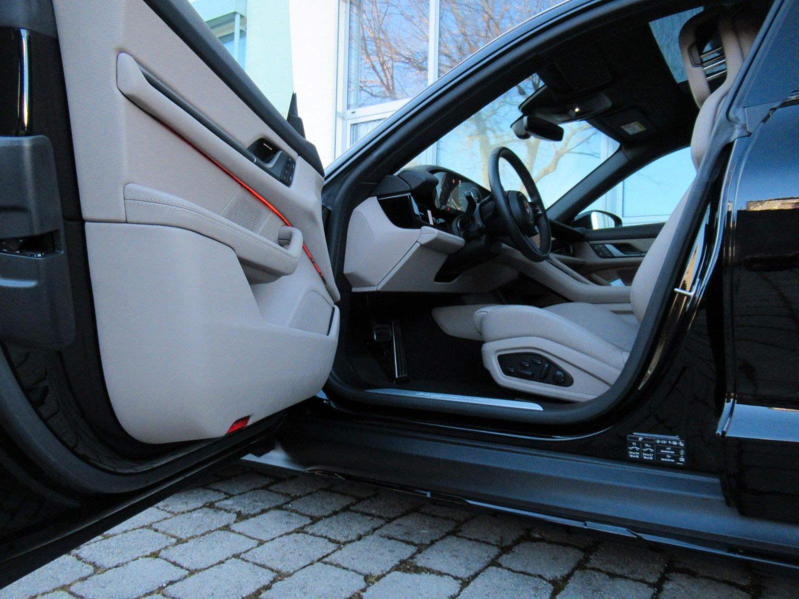 Porsche NEW 4C TURISMO FOND RSE HEAD-UP ACC®18W+BELÜ/360