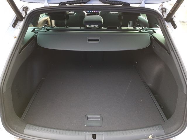Cupra Leon Sportstourer 1.5 eTSI DSG - Samsaru's Car Outlet