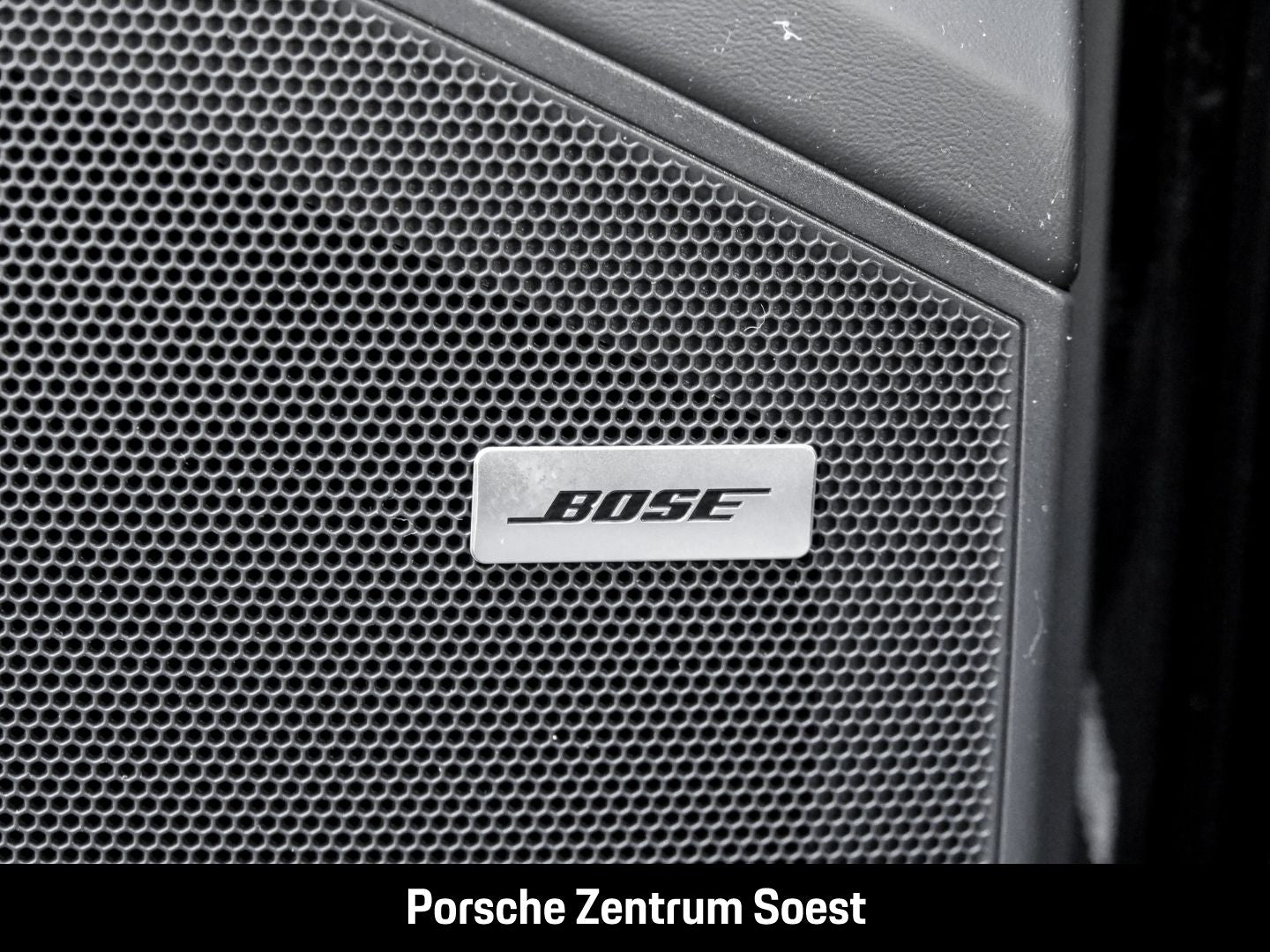 Porsche Cayenne E-Hybrid/21 Zoll/BOSE/PASM/Surround View