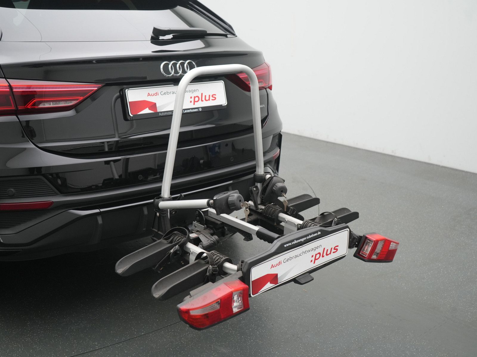 Audi Q3 Sportback 45 quattro S line - Samsaru's Car Outlet