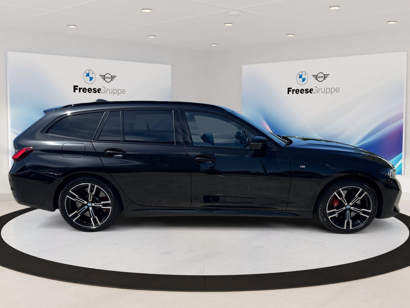 BMW 320i Touring