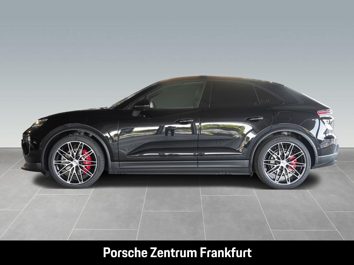 Porsche Macan 4S BOSE Luftfederung Panorama InnoDrive