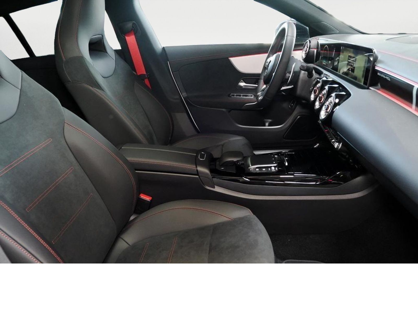 Mercedes-Benz CLA 35 AMG 4M - Samsaru's Car Outlet