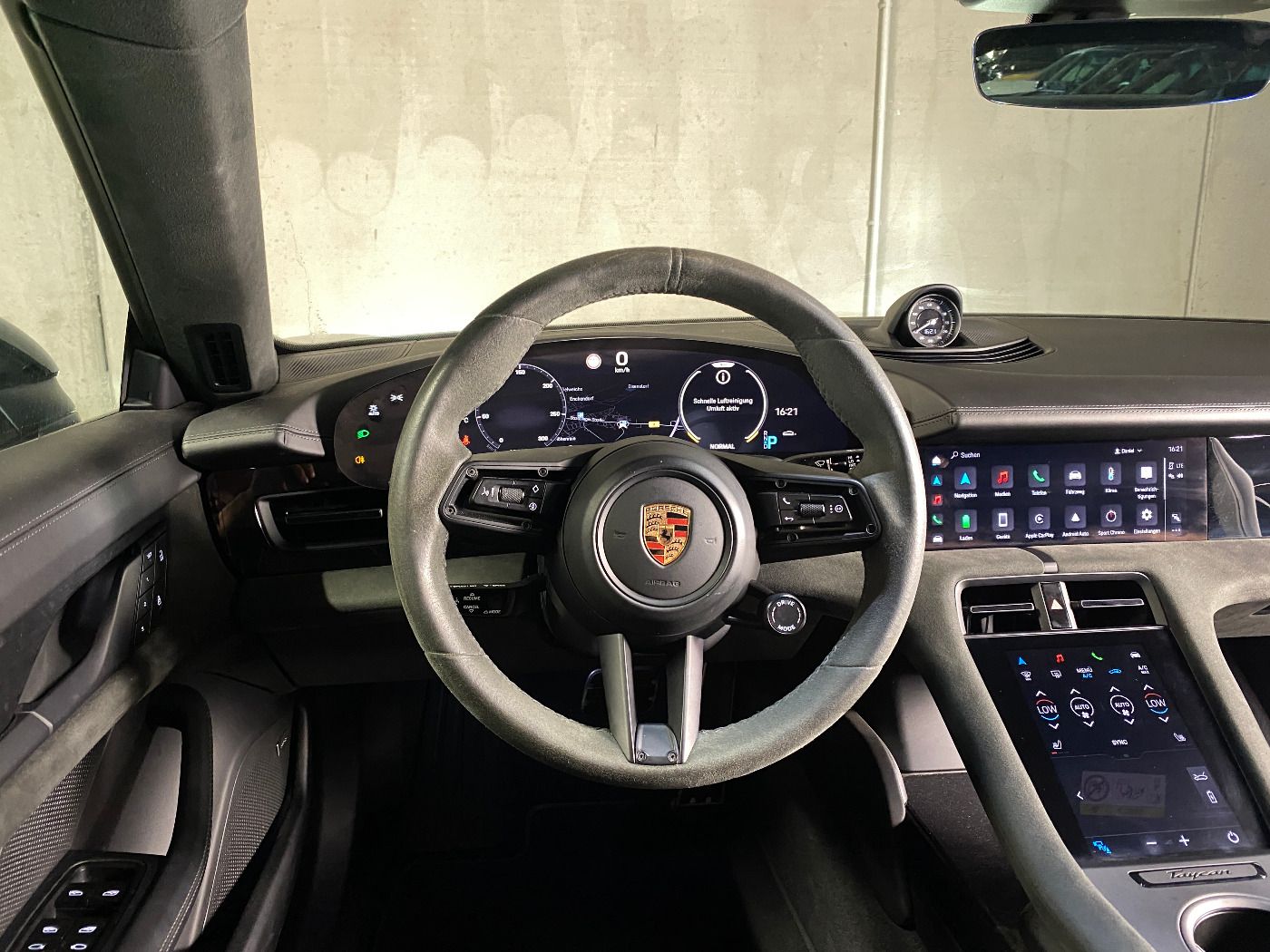 Porsche Taycan GTS | Intelligent Range Manager | BOSE |