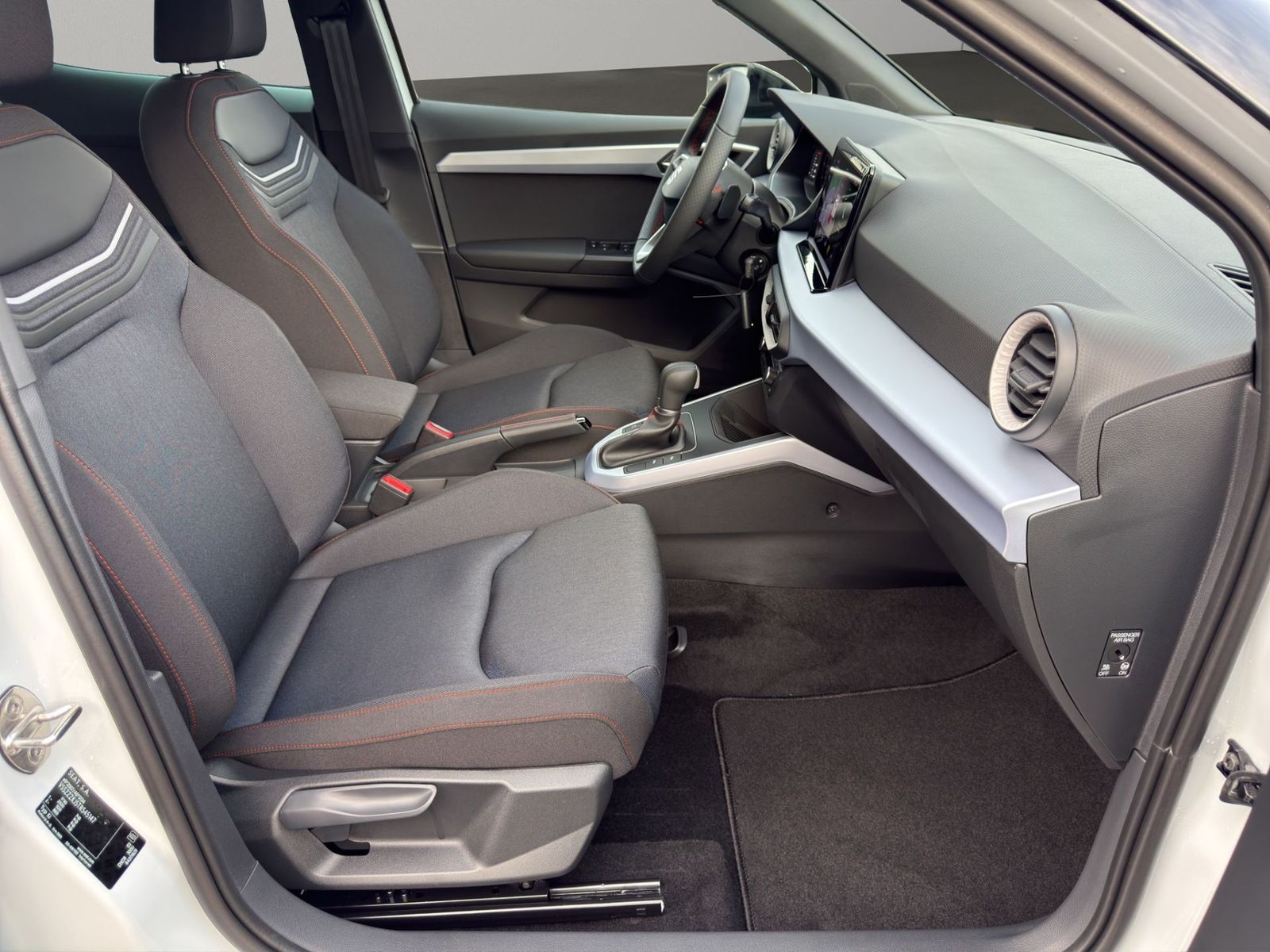 Seat Arona 1.5 TSI FR DSG +ACC+AHK+APP+Kamera+Navi