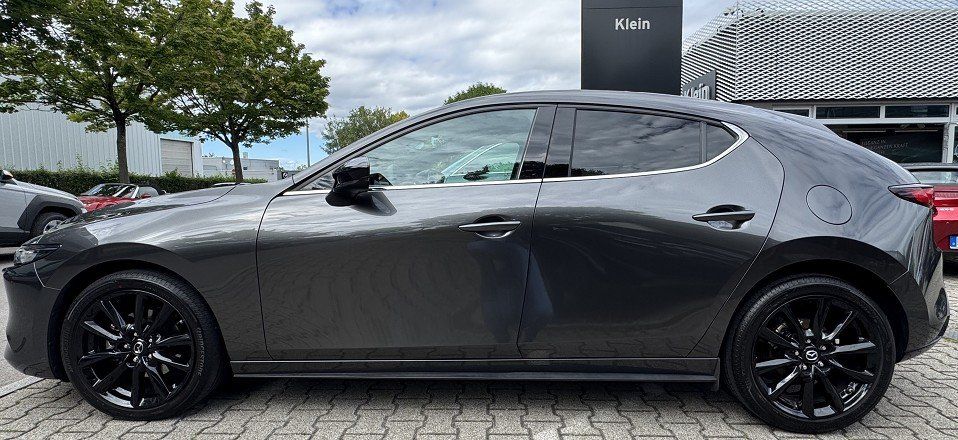 Mazda 3 2.0L e-SKYACTIV G 122ps 6AT FWD Homura