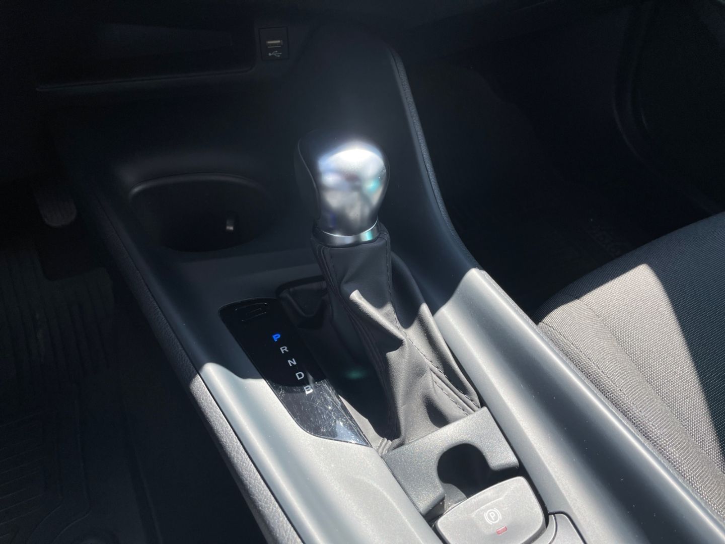 Toyota C-HR 1.8 Hybrid Flow - Samsaru's Car Outlet