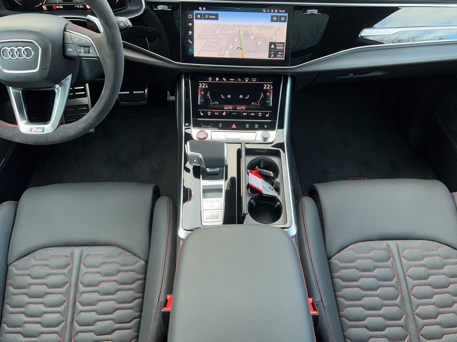 Audi RS Q8 4.0 TFSI quattro /AHK/Standhz/HuD/B&O/Matr