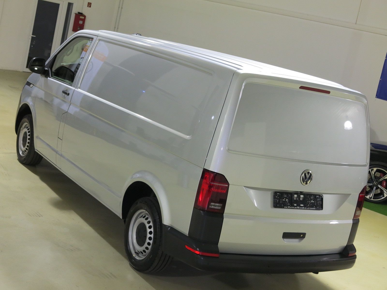 Volkswagen Transporter T6.1 TDI2.0 SCR DSG7 Lang Navi Klima