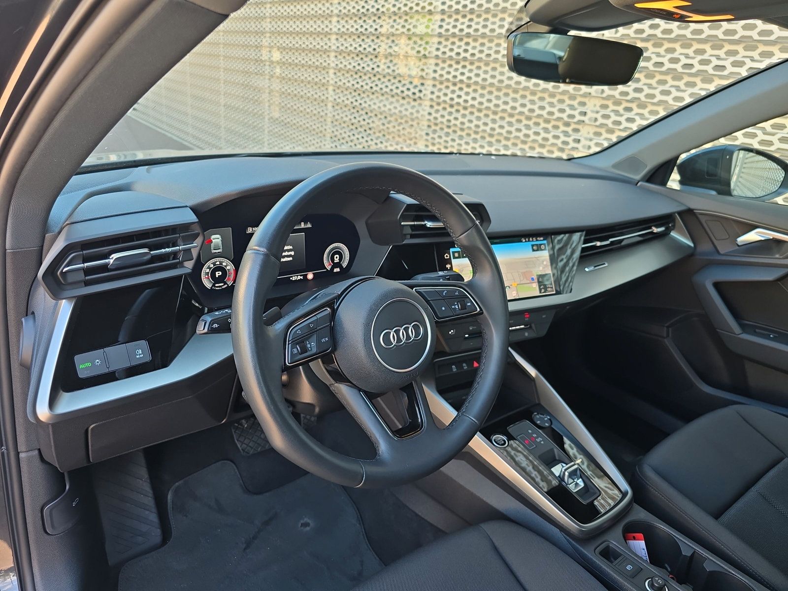 Audi A3 Limousine 35 TFSI advanced - Samsaru's Car Outlet