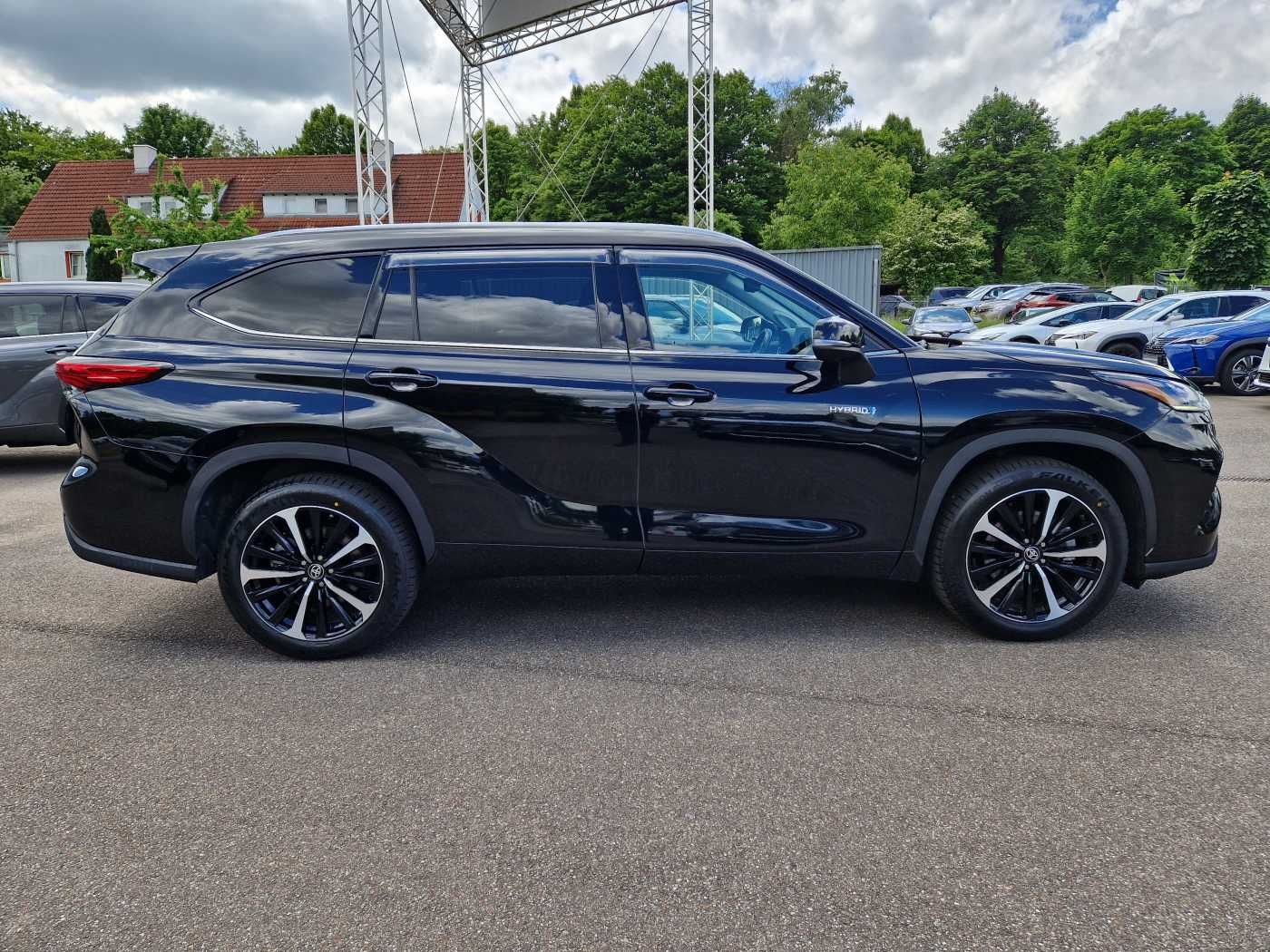 Toyota Highlander 2.5 Hybrid Luxury