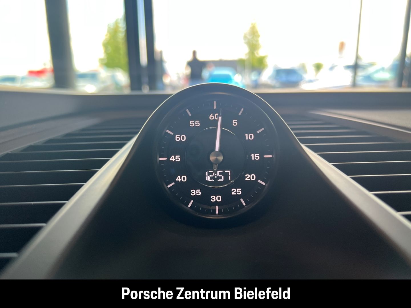 Porsche Macan 4S Burmester Rückfahrkamera Luftfederung
