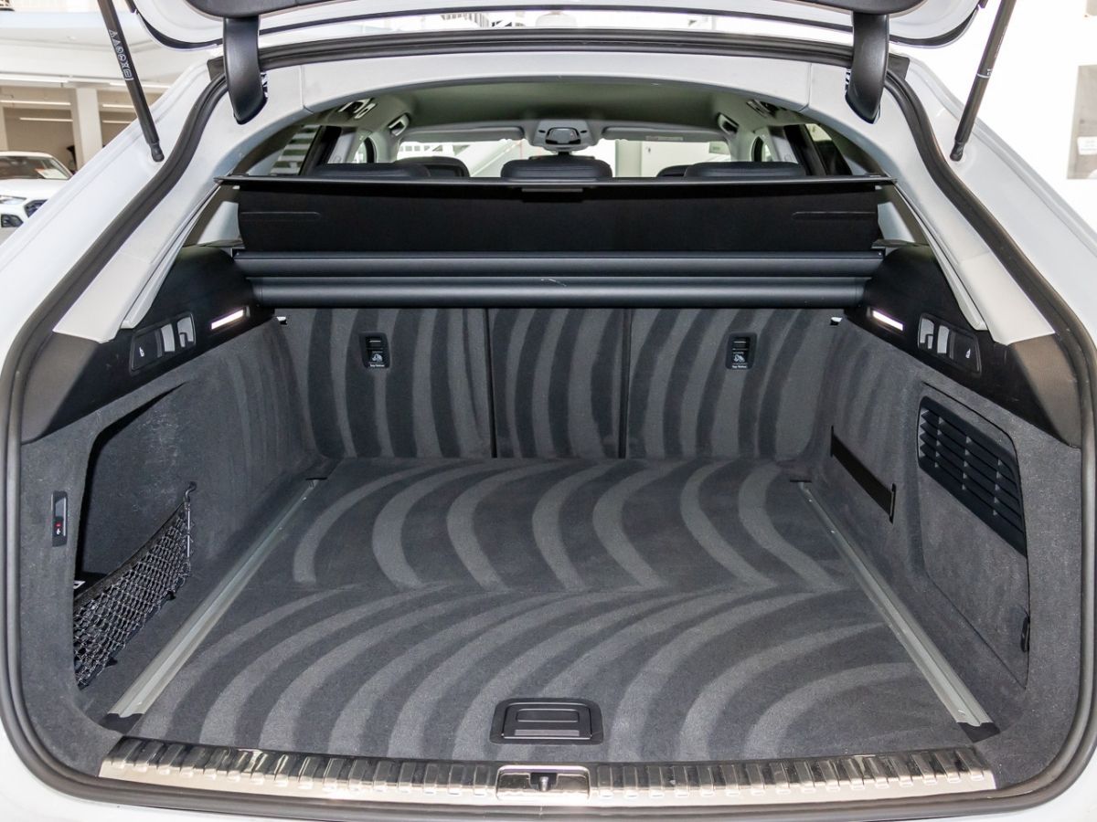 Audi A6 Avant 40 TDI quattro S tronic - Samsaru's Car Outlet