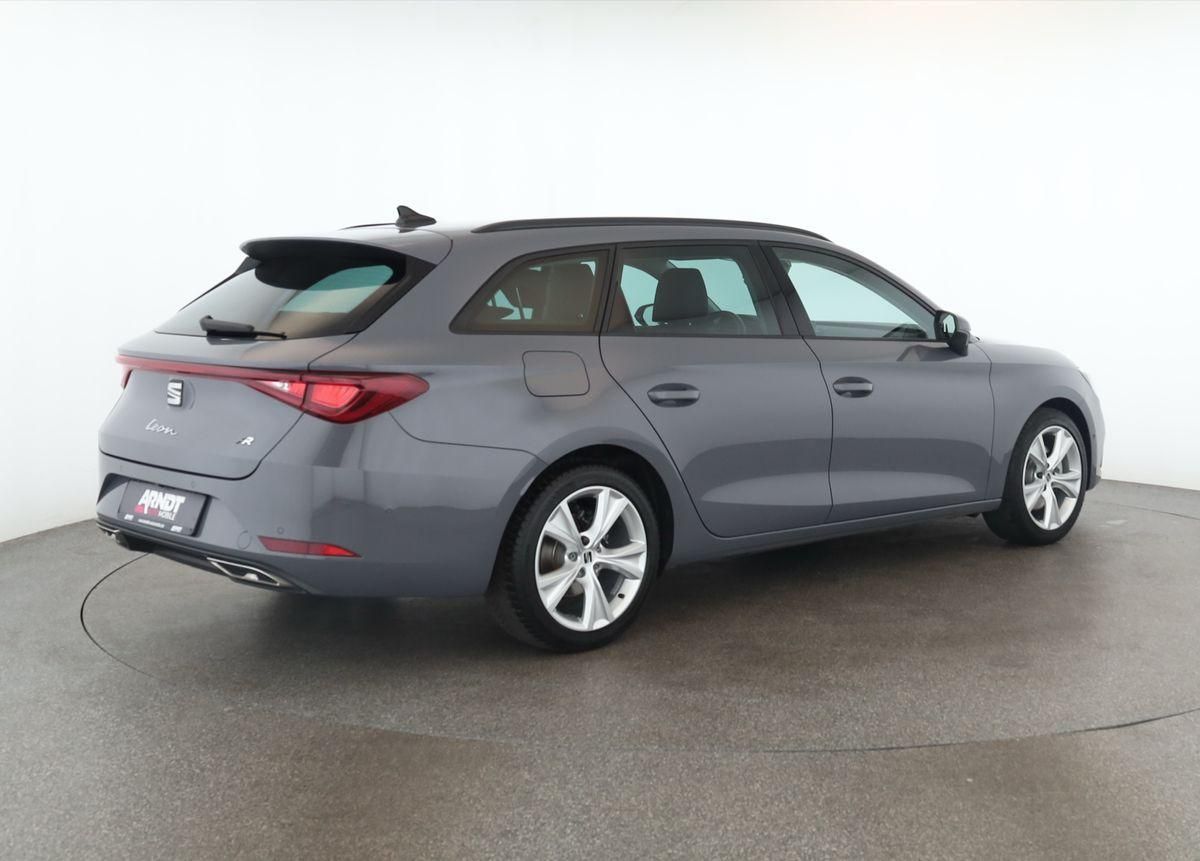 Seat Leon Sportstourer 2.0 TDI DSG FR LED Nav Kam AHK