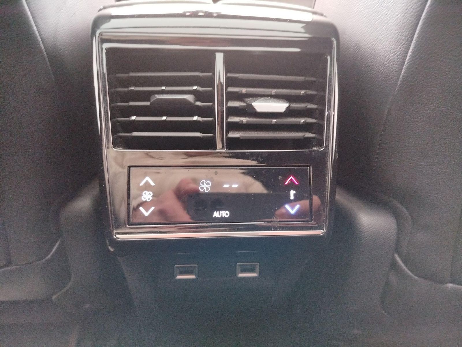 DS Automobiles DS7 CB E-TENSE 4X4 PERFOLINE,LEASING MÖGLICH,NIG