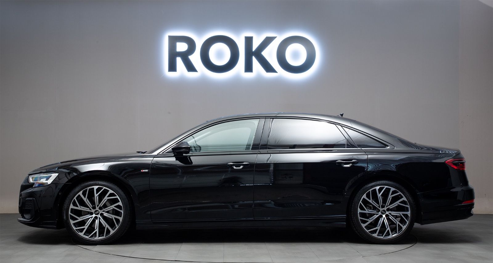 Audi A8 S-Line - Samsaru's Car Outlet