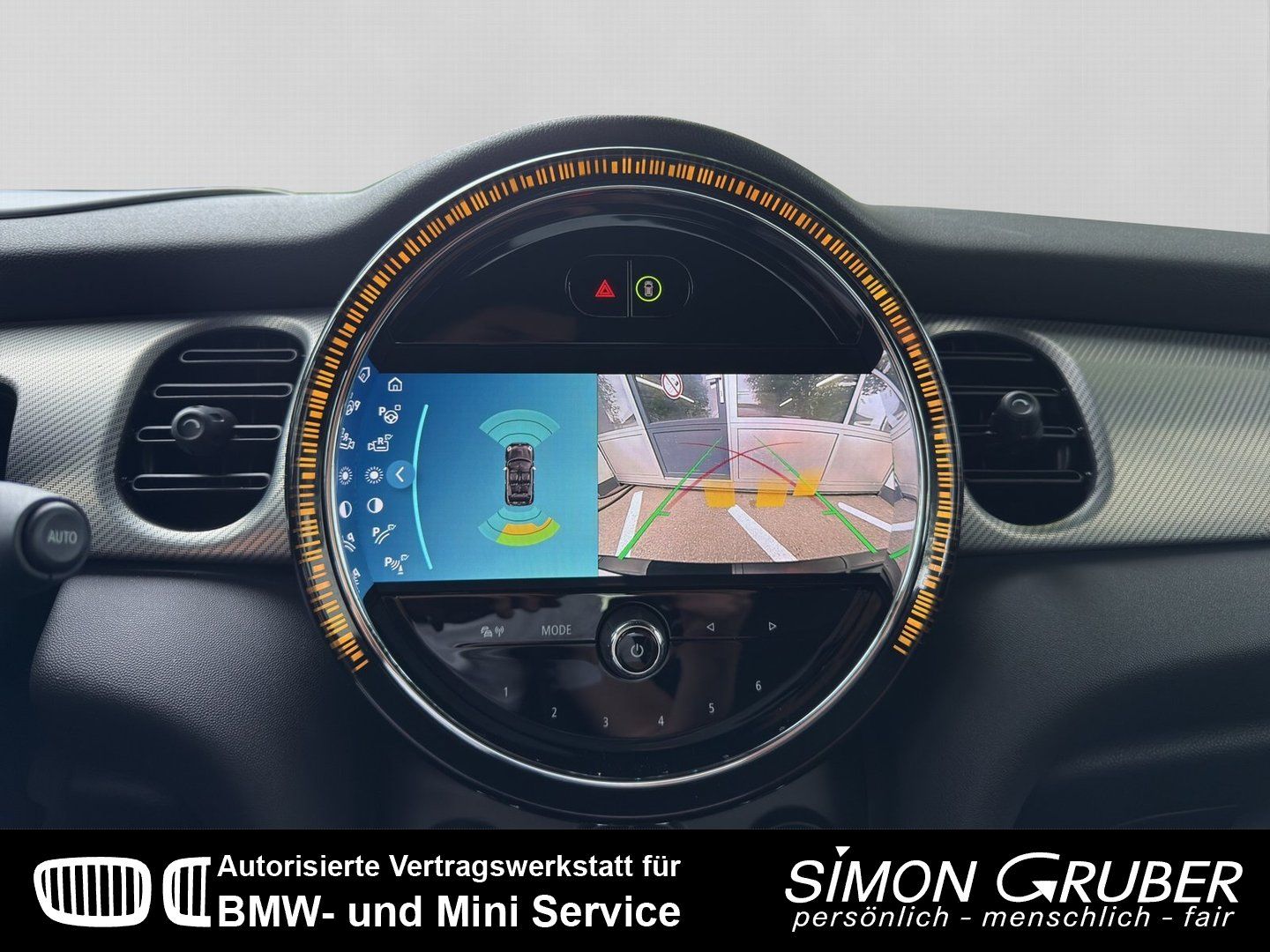 MINI Cabrio Cooper Premium+ - Samsaru's Car Outlet