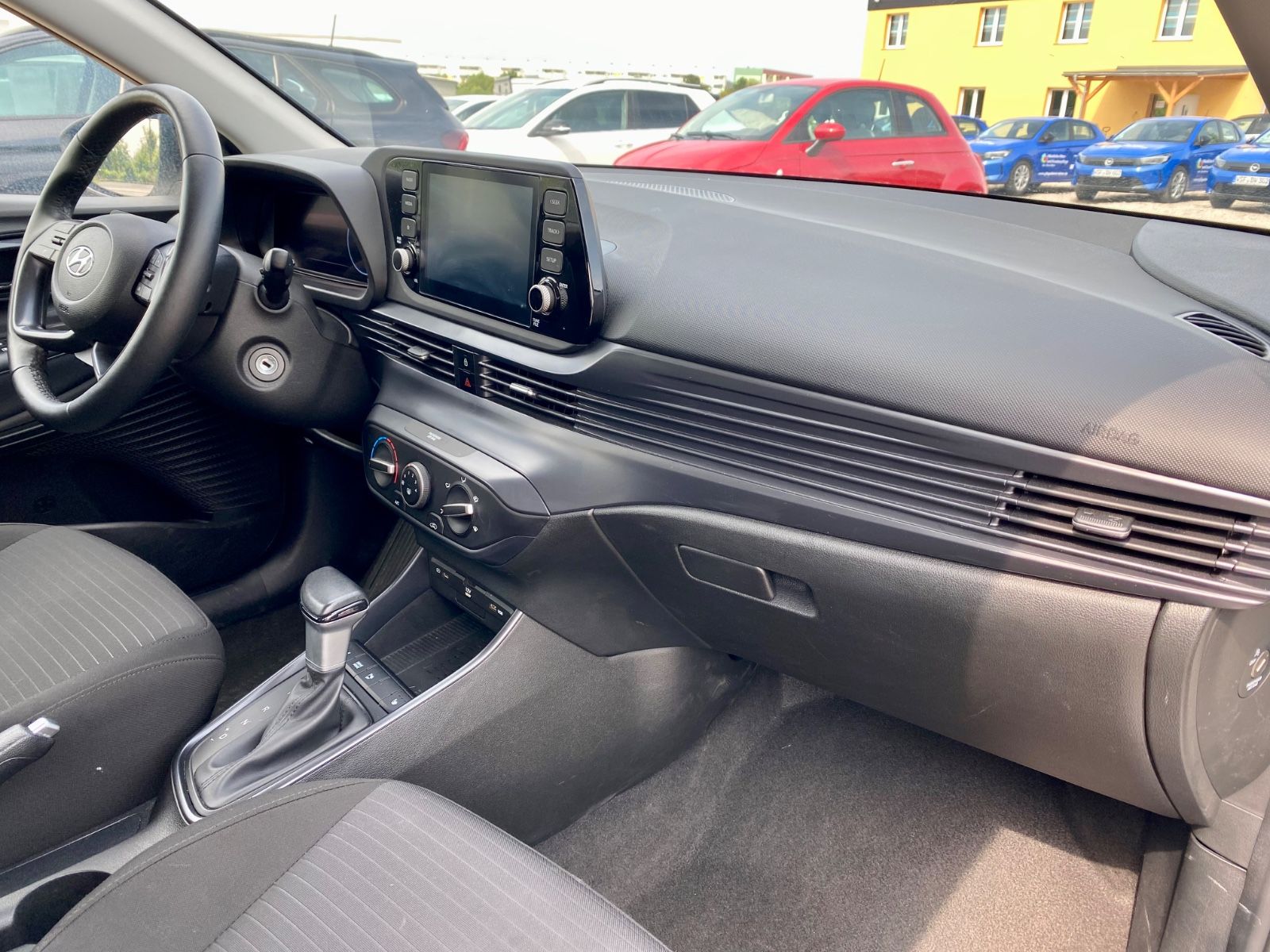 Hyundai i20 - Samsaru's Car Outlet