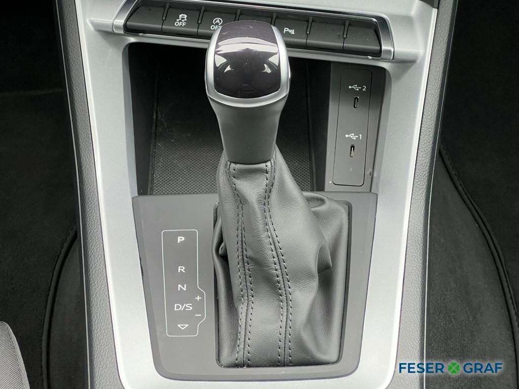 Audi Q3 35 TDI qu. S tronic - Samsaru's Car Outlet