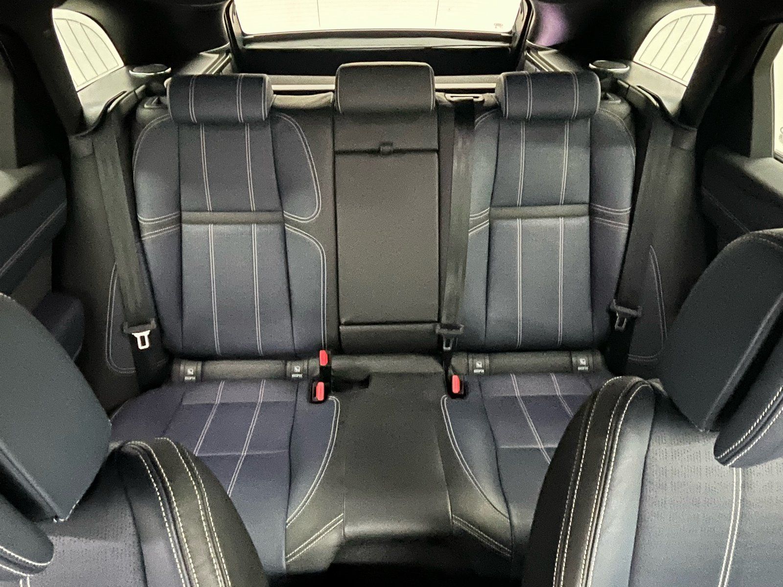 Range Rover Velar P400e R-Dynamic SE - Samsaru's Car Outlet
