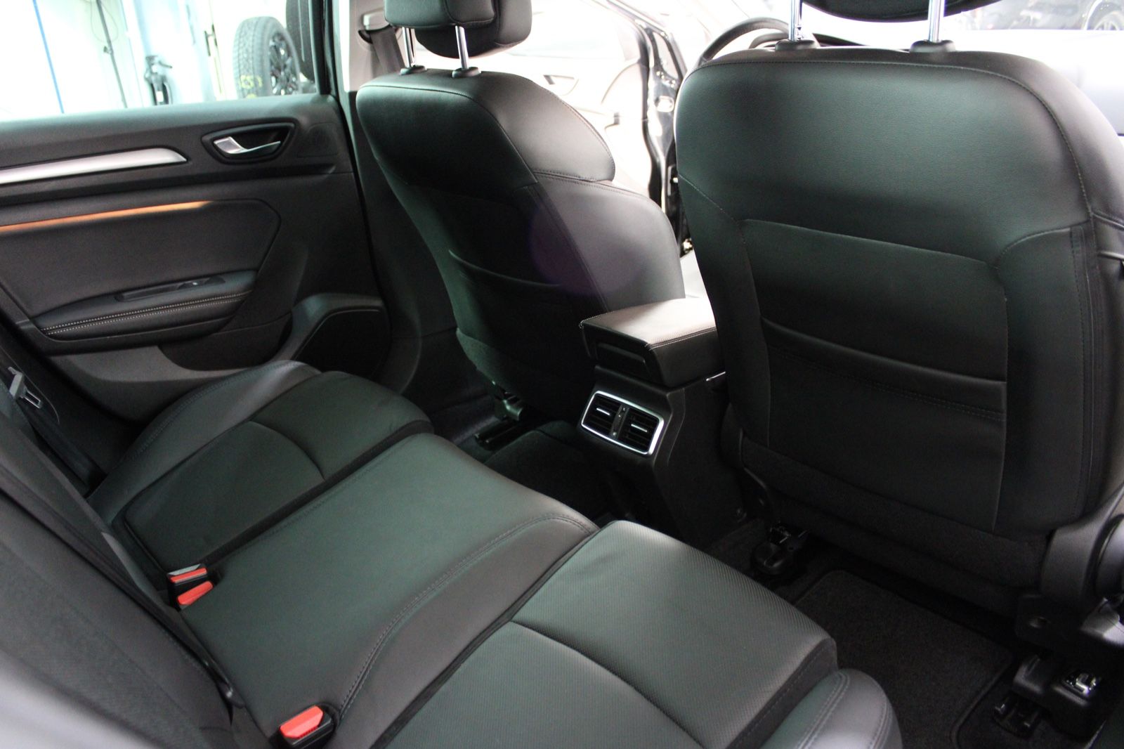 Renault Megane dCi 115 BOSE EDITION - Samsaru's Car Outlet