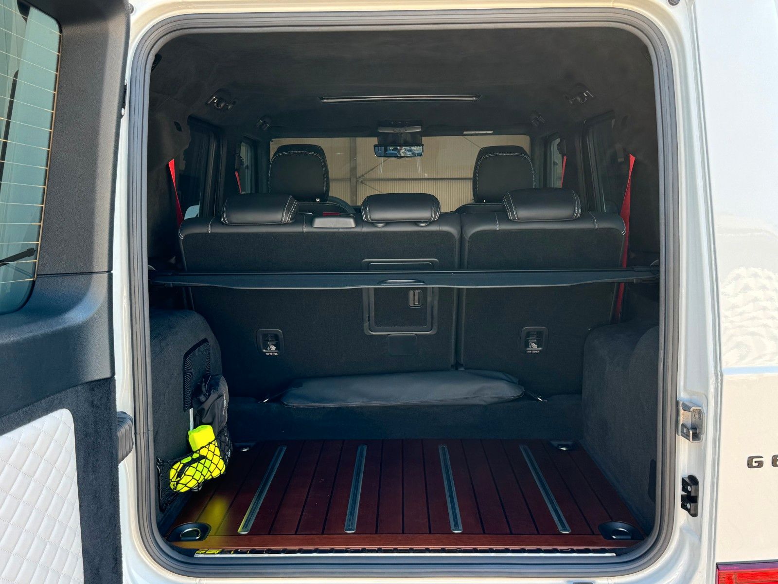 Mercedes-Benz G 63 AMG 4x4² - Samsaru's Car Outlet