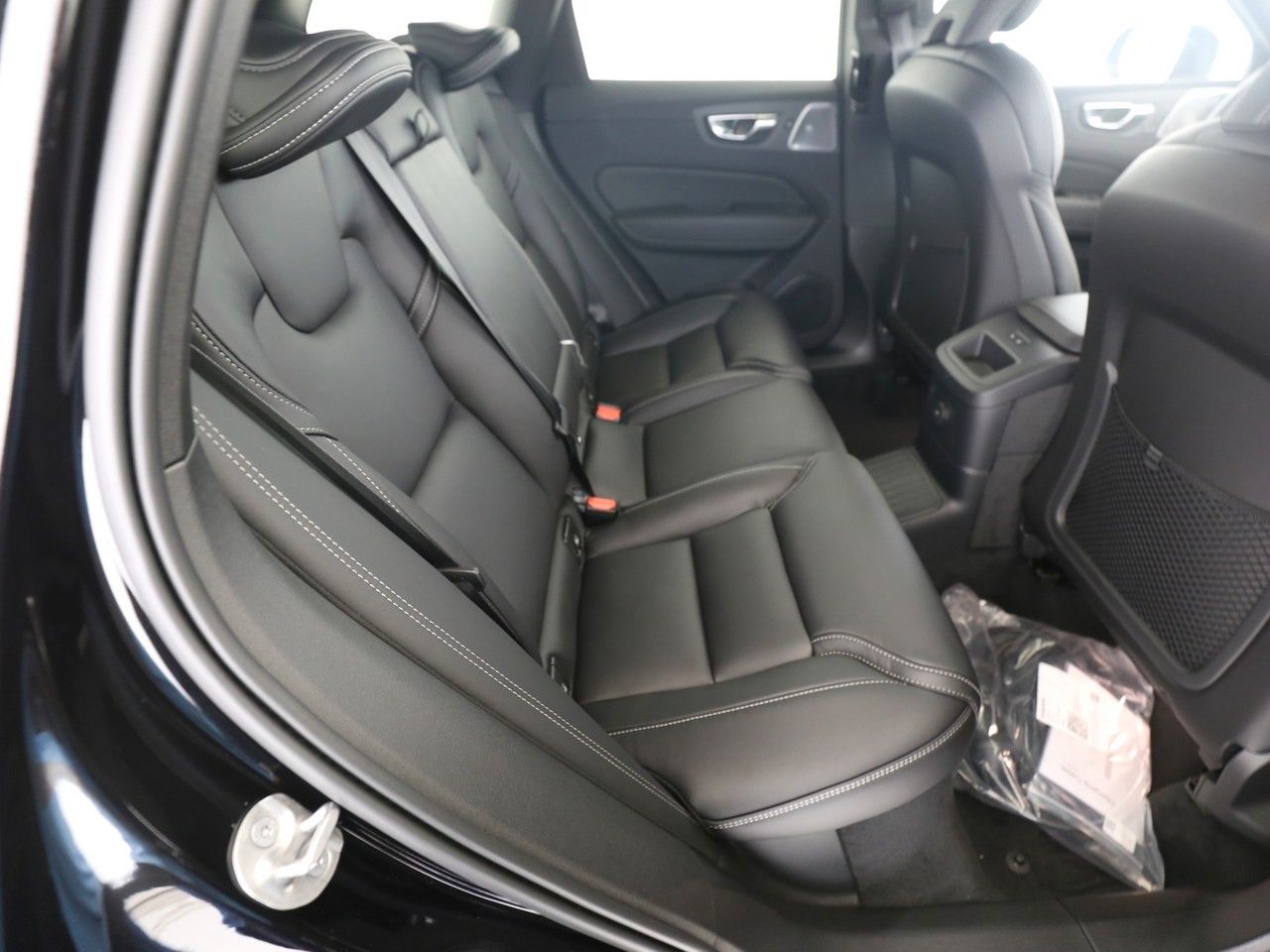 Volvo XC60 T6 UltraAWD Black Edition Plug-in SD*LuftFw