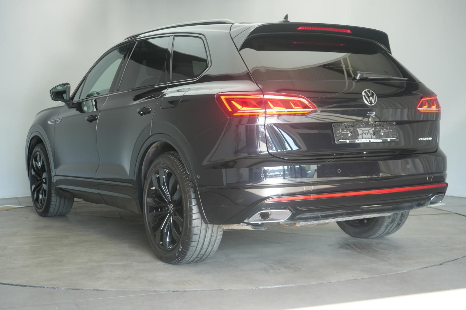 Volkswagen Touareg R 4 Motion 3.0 eHybrid Leder/ACC/Night/H