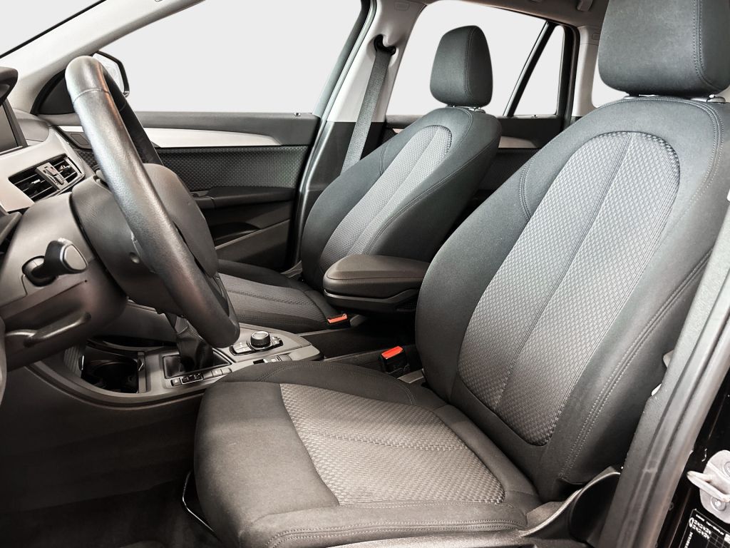 BMW X1 xDrive25e Advantage - Samsaru's Car Outlet