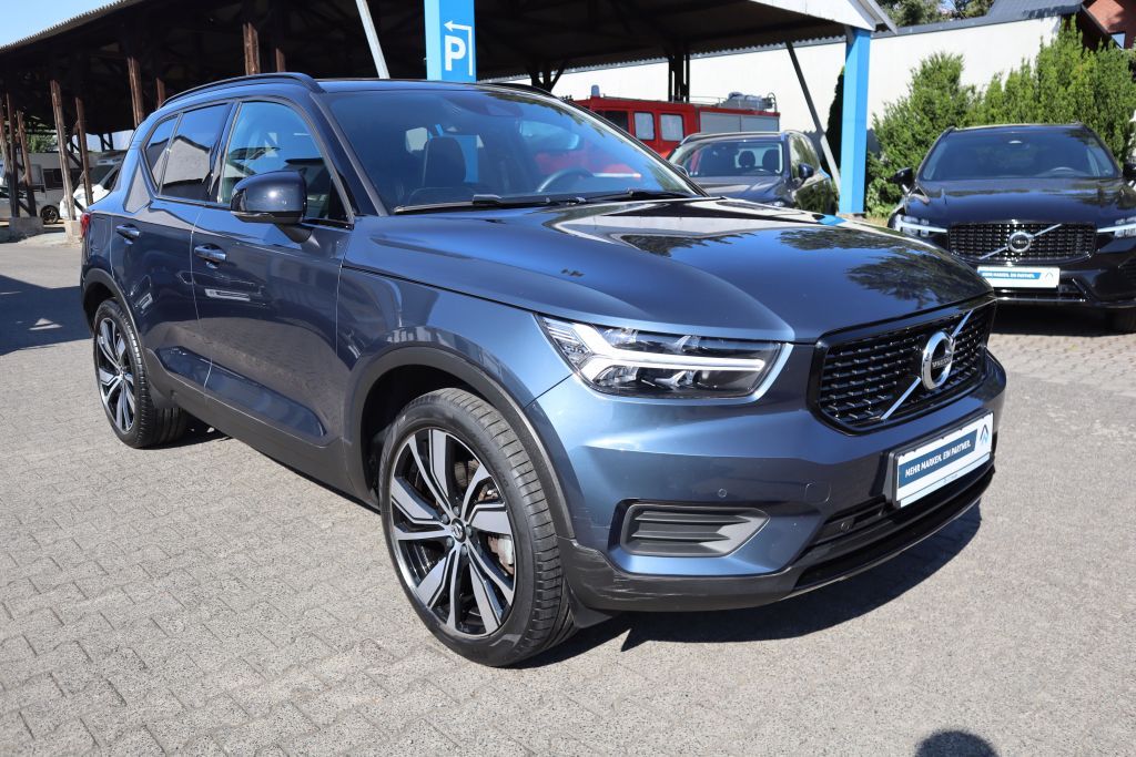 Volvo XC40 T4 Recharge DKG RDesign|NAVI|PANO|20ZOLL|