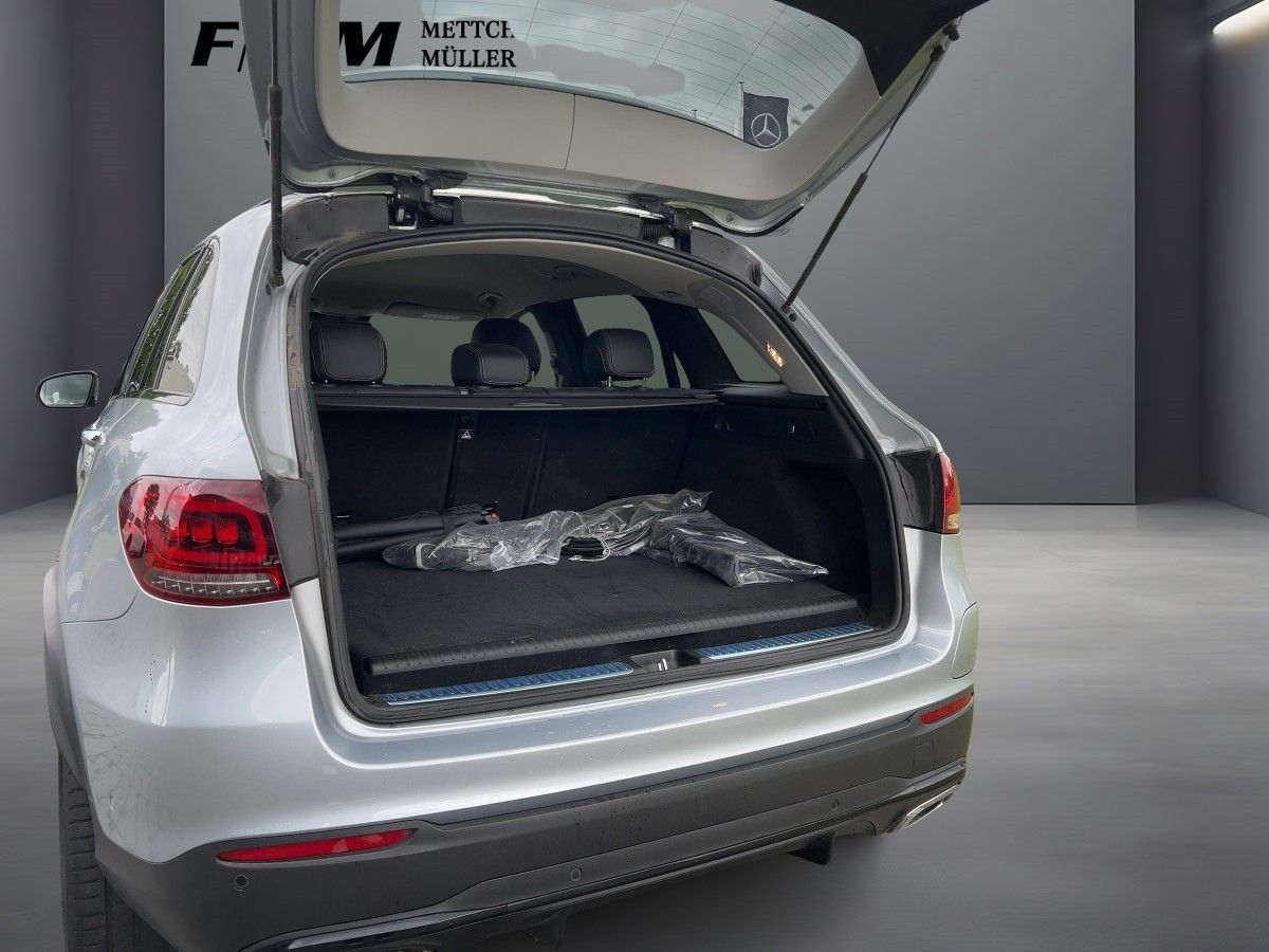 Mercedes-Benz GLC 300 e 4Matic AMG Line - Samsaru's Car Outlet