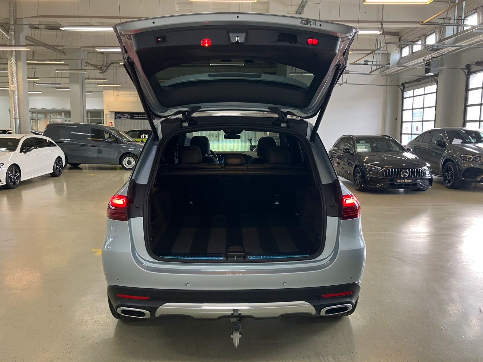 Mercedes-Benz GLE 450 d 4M Pano Distr Multibeam Airmatic AHK B