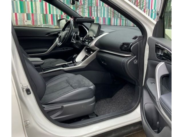 Mitsubishi Eclipse Cross Plus Select PHEV 4WD 2.4 MIVEC