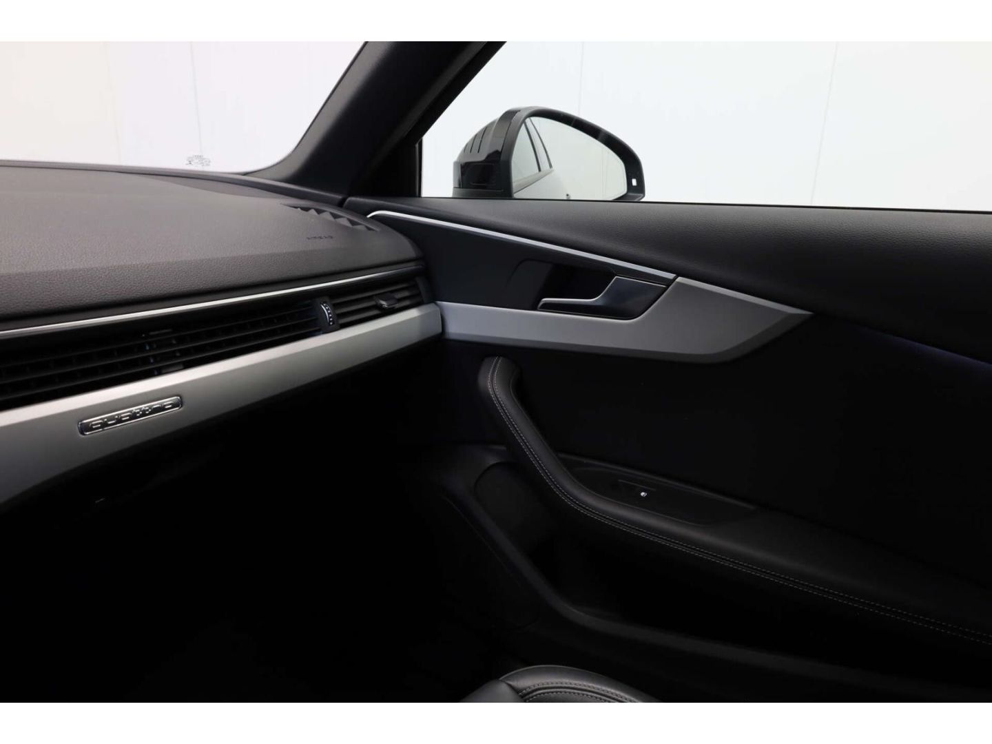 Audi A4 allroad 40 TDI quattro AHK/Leder/RFK/NAV/Memo