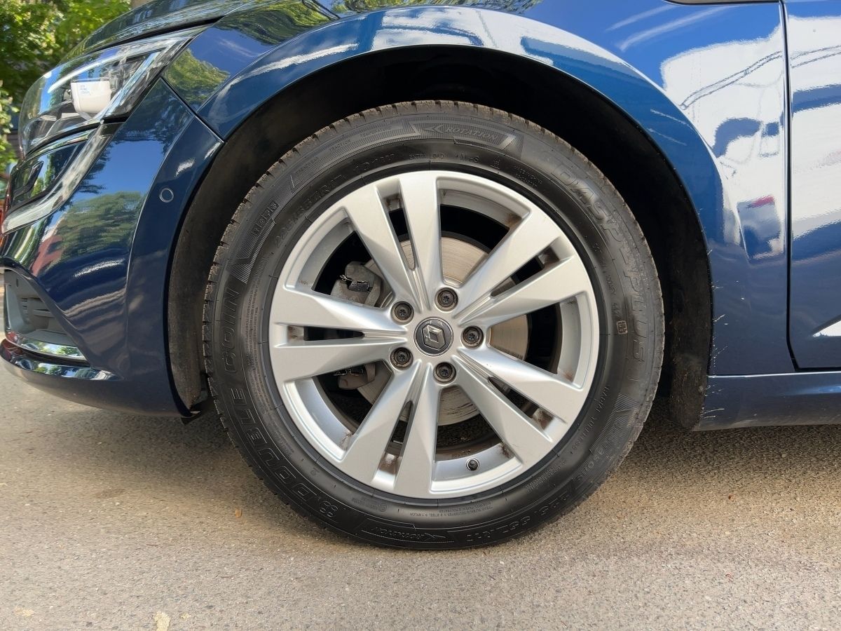 Renault Talisman Grandtour TCe 160 Limited - Samsaru's Car Outlet