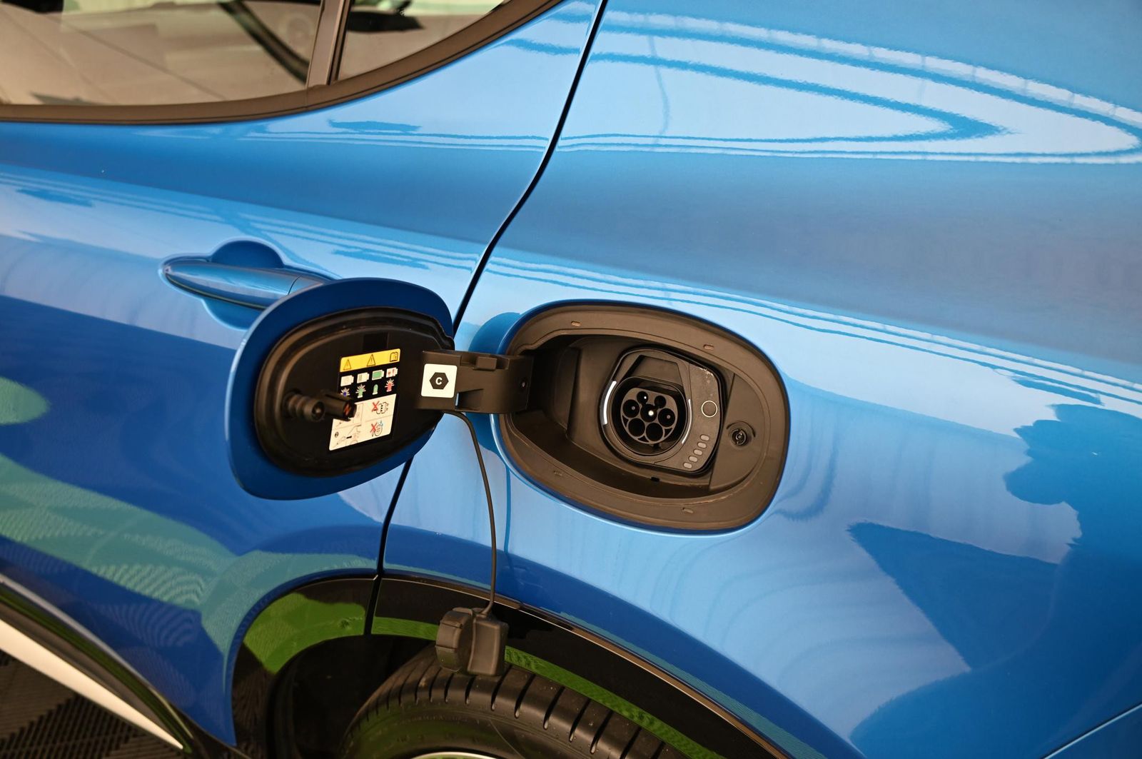 Alfa Romeo Tonale 1.3 PHEV 280 Q4 Ti LED/PANO/BREMBO/20