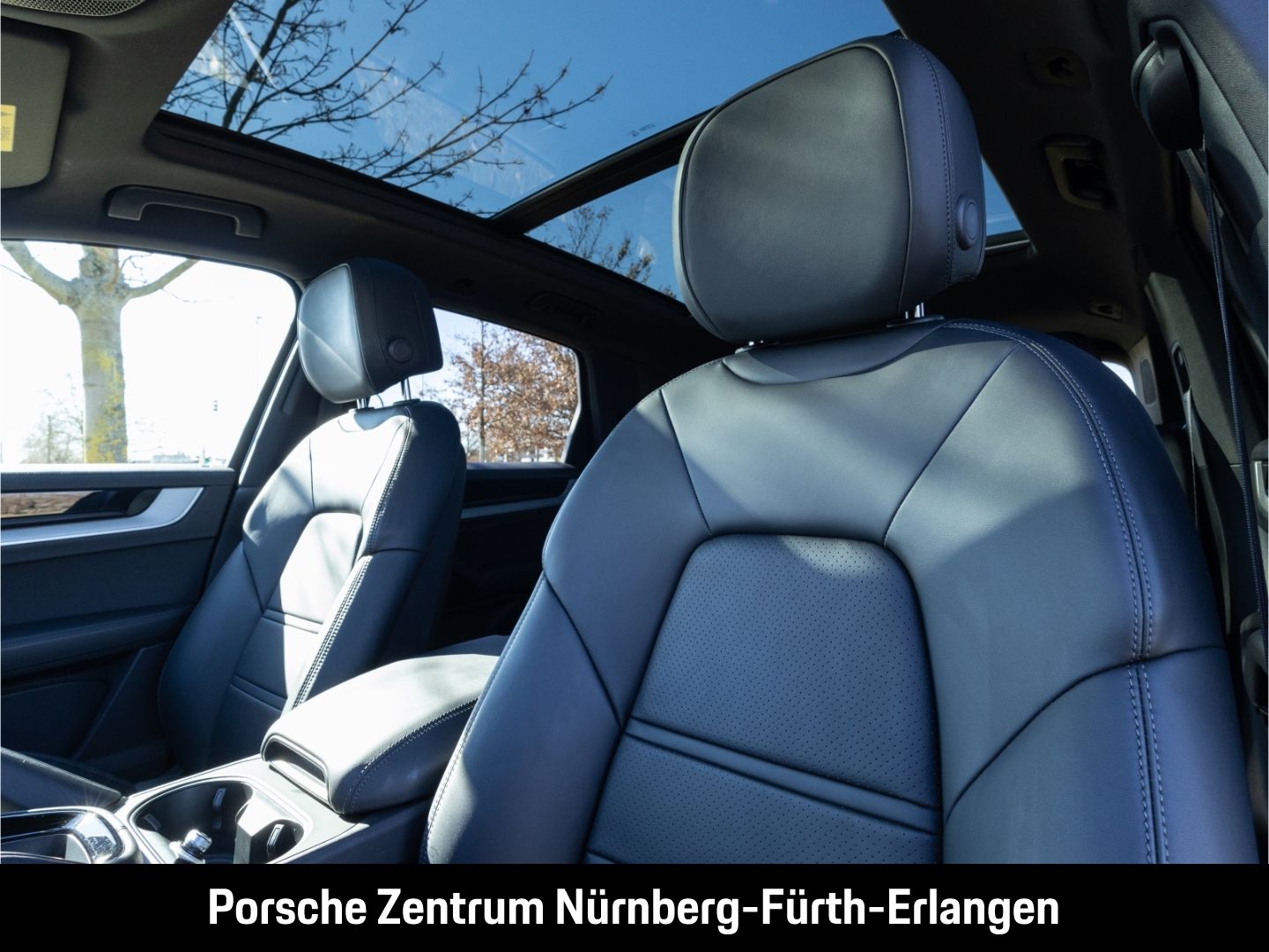 Porsche Cayenne E-Hybrid Luftfeder BOSE InnoDrive 14-Weg