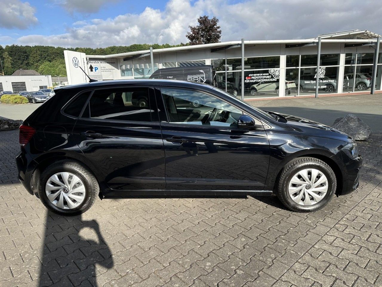 Volkswagen Polo 1.0 TSI DSG - Samsaru's Car Outlet