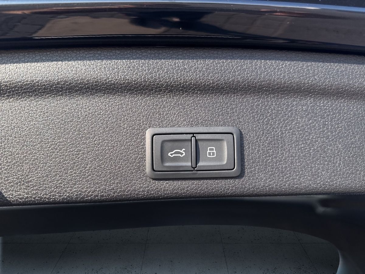 Audi Q3 Sportback S line 40 TDI quattro S tronic - Samsaru's Car Outlet