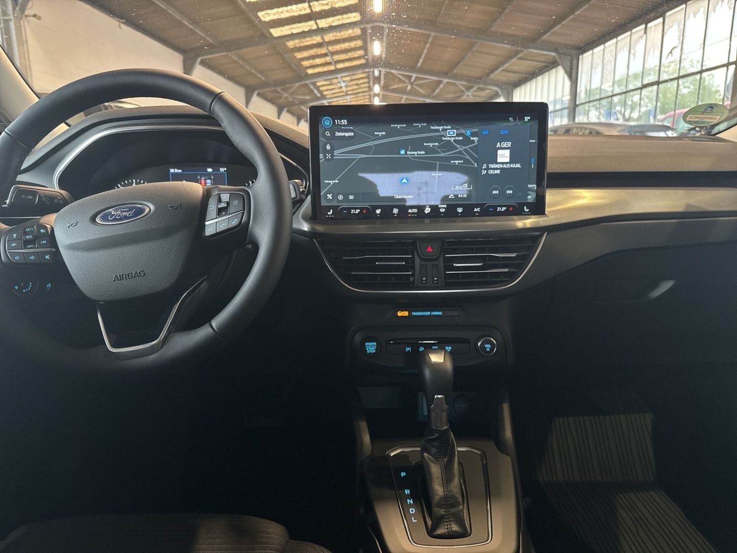 Ford Focus Titanium 1.0 EcoBoost MHEV +LED+ACC+TWA+SZ