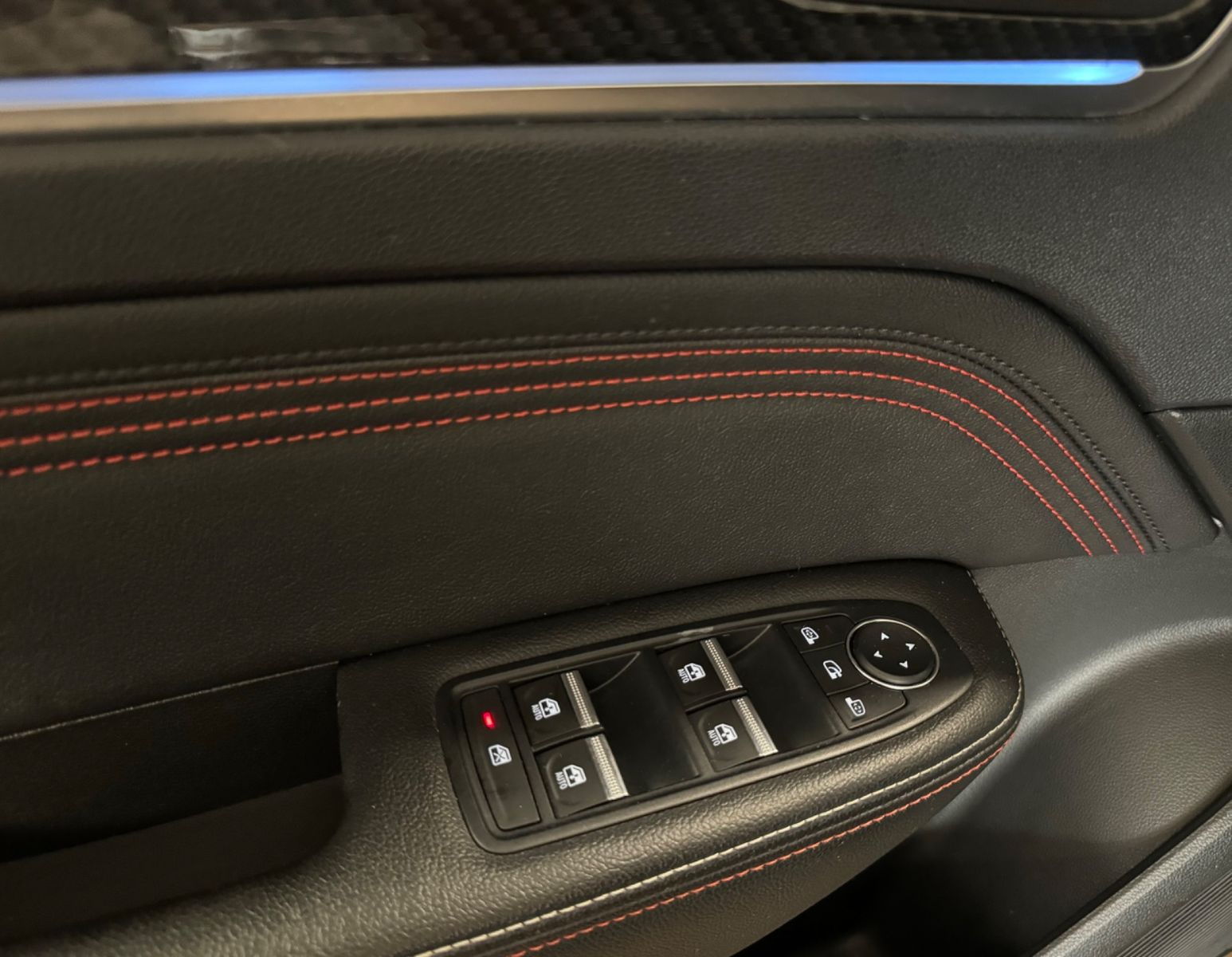 Renault Arkana Mild Hybrid R.S. Line - Samsaru's Car Outlet