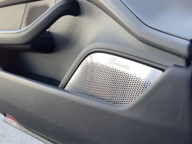 Porsche Taycan Turbo S - Burmester 3D - Pano - ParkAssi.