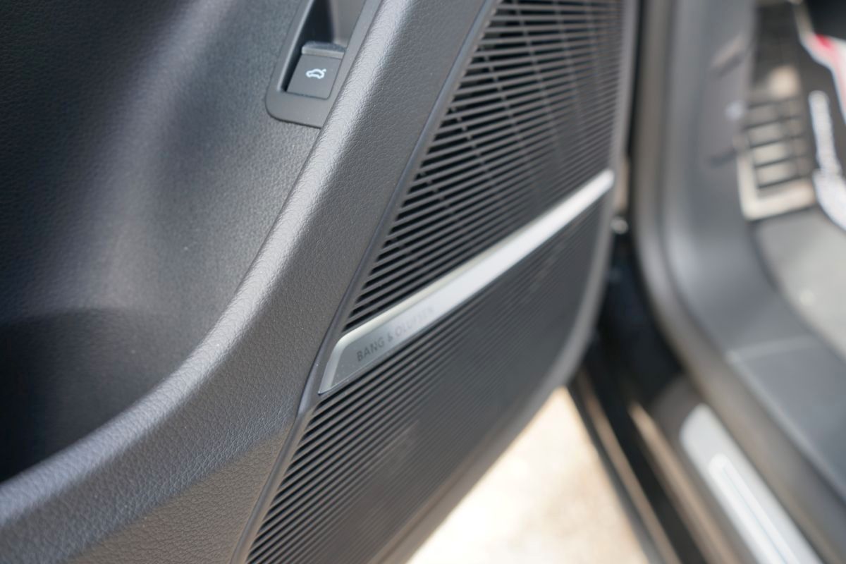 Audi Q8 50 TDI Quattro S-line Plus - Samsaru's Car Outlet