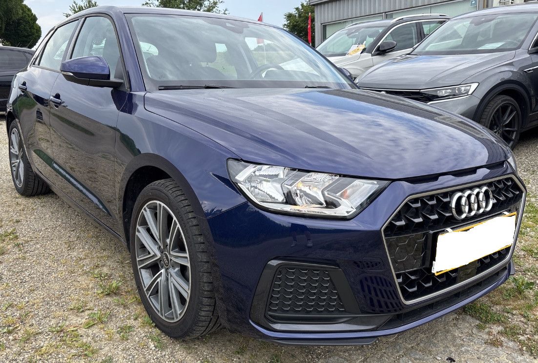 Audi A1 Sportback 25 1.0 TFSI Advanced - Samsaru's Car Outlet